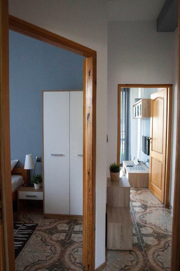 O.W. Lazur Nad Jeziorem Żywiec Exteriör bild