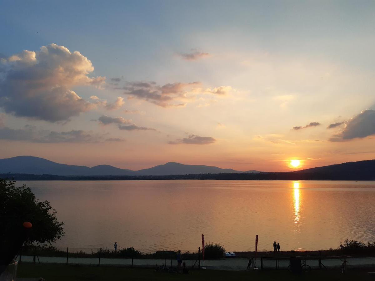 O.W. Lazur Nad Jeziorem Żywiec Exteriör bild